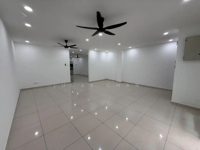 Room features: white painted walls, polished ceramic tile flooring, recessed LED downlights, 2 ceiling fans, corner wall-mounted air conditioning unit; style: modern.