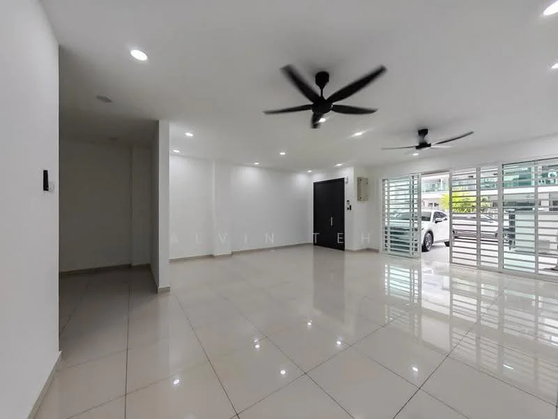 Living features: white painted walls, glossy ceramic tile flooring, 2 ceiling fans, recessed LED downlights, large sliding glass door, window with horizontal slats, open layout, neutral color scheme; style: modern; view: garden.