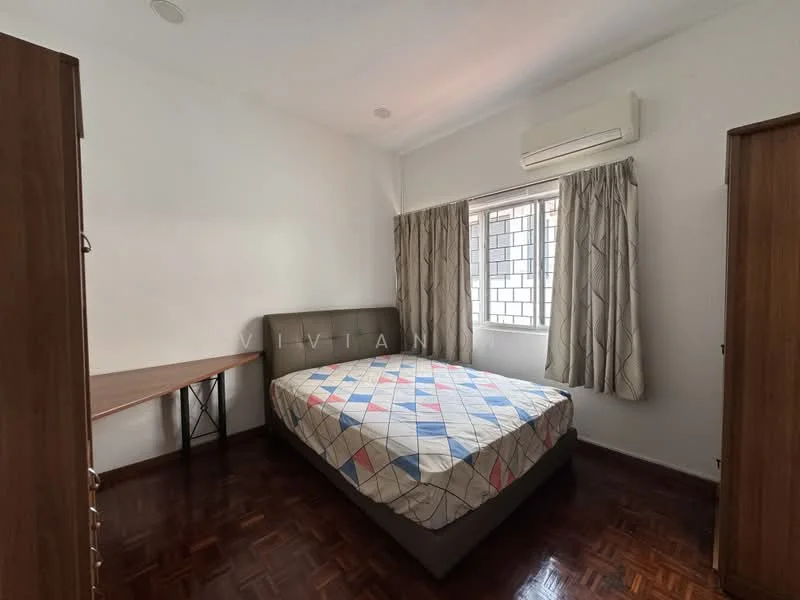 Bedroom features: queen-size bed with patterned bedding, wooden bedside table, built-in wardrobe, window with curtains, wall-mounted air conditioning unit, parquet wood flooring, white painted walls, ceiling light fixture; style: modern.