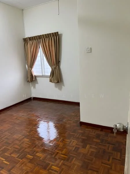 Taman Desa Baru 1, Kajang — view 2 of 5 — for Rent