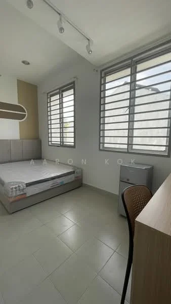 Bedroom features: single bed, grey upholstered headboard, built-in wardrobe, study desk, wooden chair, window with horizontal grilles, light-colored tiled flooring, white painted walls, recessed ceiling lights; style: modern.