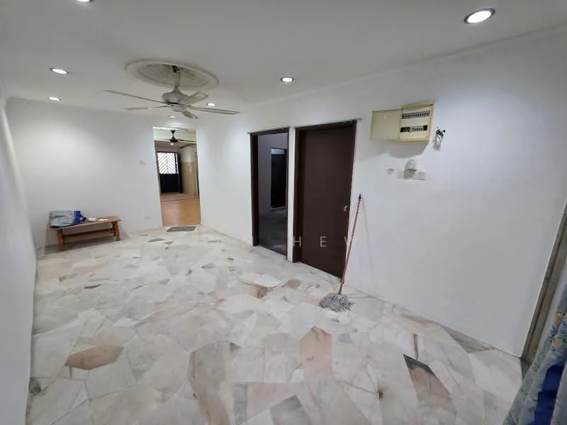 Taman Desa Semenyih, Semenyih — view 2 of 5 — for Rent