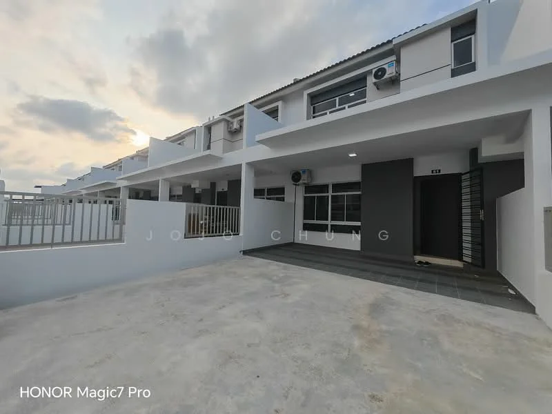 Exterior type: linked terrace house; features: white painted facade, flat roof, approximately 2-storey, concrete driveway, visible air conditioning units, covered porch area, grey tiled flooring at entrance, manicured landscaping, guard rail at balcony, open space in front; style: modern.