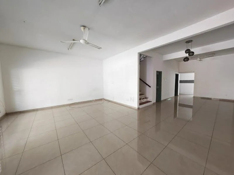 Living features: white painted walls, glossy ceramic tile flooring, 2 ceiling fans, recessed downlights, open layout, large windows for natural light, neutral color palette, no visible furniture; style: modern.
