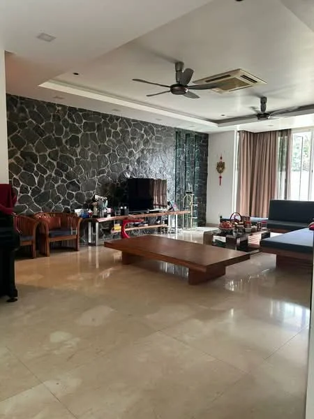 Living features: stone accent wall, large flat-screen TV, wooden coffee table, L-shape sectional sofa, cream marble flooring, recessed ceiling lights, 2-blade ceiling fan, curtains, decorative wall clock, open shelving unit, decorative items on shelves; style: modern.
