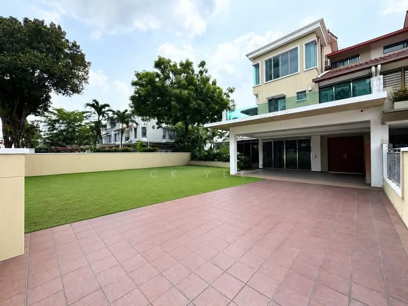Exterior type: detached bungalow; features: manicured lawn, paved driveway, covered car porch, landscaped garden, large windows, balcony on upper floor, two-storey structure, surrounded by greenery; style: modern.