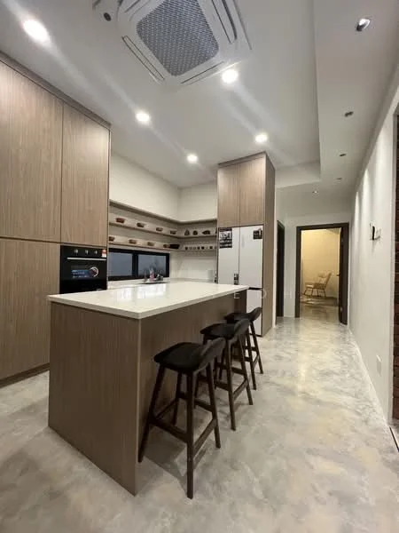 Kitchen features: island countertop with seating for 3, white quartz countertop, wood cabinetry with a natural finish, built-in oven, built-in microwave, stainless-steel fridge, recessed LED downlights, wall-mounted split AC, grey polished concrete flooring, open shelving, decorative wall paneling, modern bar stools; style: modern.
