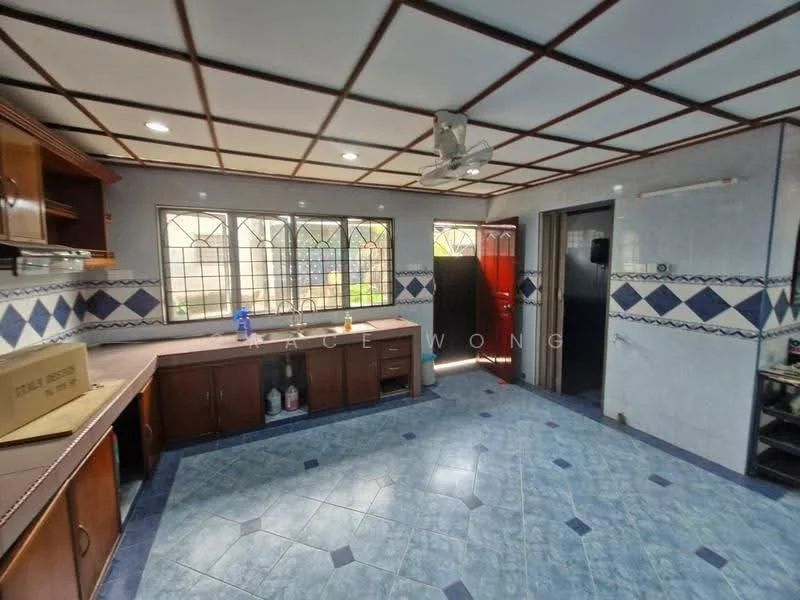 Taman Medan 32, Taman Medan Baru, Petaling Jaya — view 2 of 5 in Taman Medan 32 — for Rent