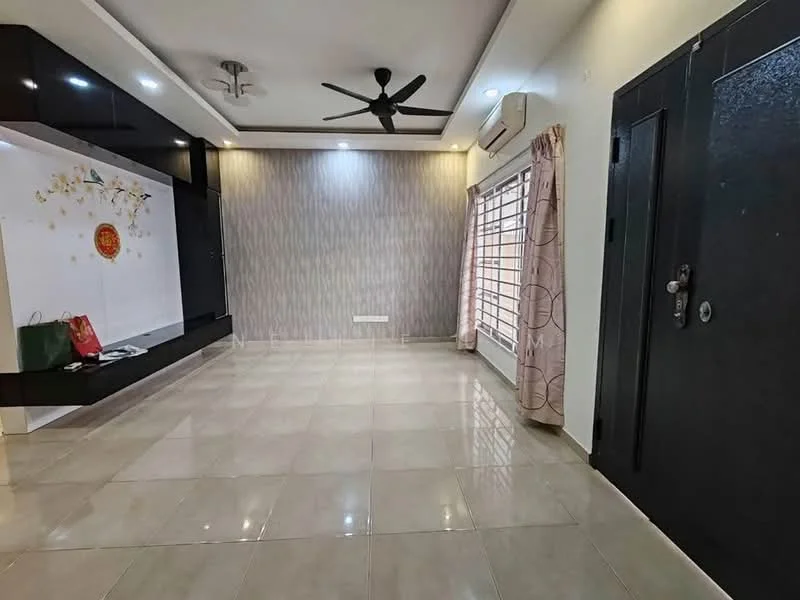 Living features: white painted walls, feature wall with floral design, grey accent wall, glossy tile flooring, 5-blade ceiling fan, recessed downlights, large windows with sheer curtains, black front door, built-in wall unit, air conditioning unit; style: modern.