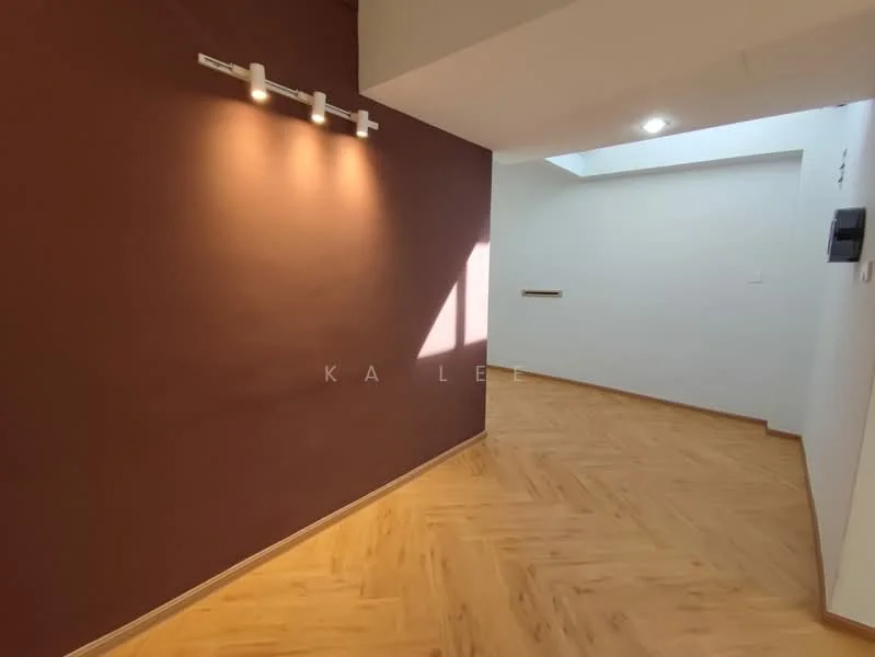 Room features: wooden flooring, brown accent wall, white painted walls, recessed lighting, track lighting, skylight, open layout, natural light; style: modern.