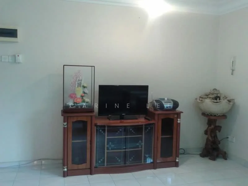 Living features: white painted walls, glossy tile flooring, wooden TV console with glass display, flat-screen TV, stereo system, decorative vase, ornamental sculpture, ceiling light fixture; style: traditional.