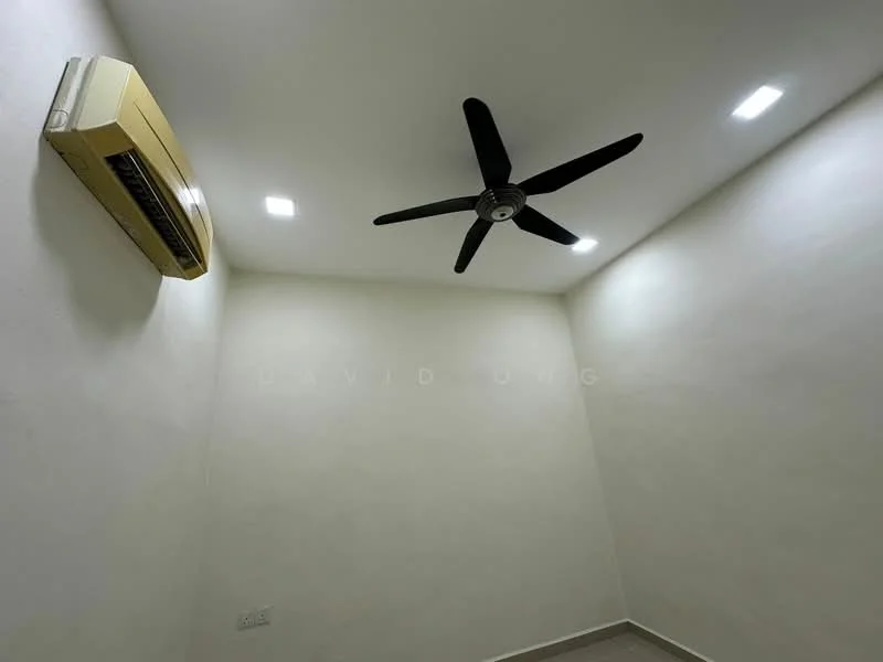 Room features: white painted walls, ceiling fan with 5 blades, recessed LED downlights, wall-mounted split AC, light-colored flooring.