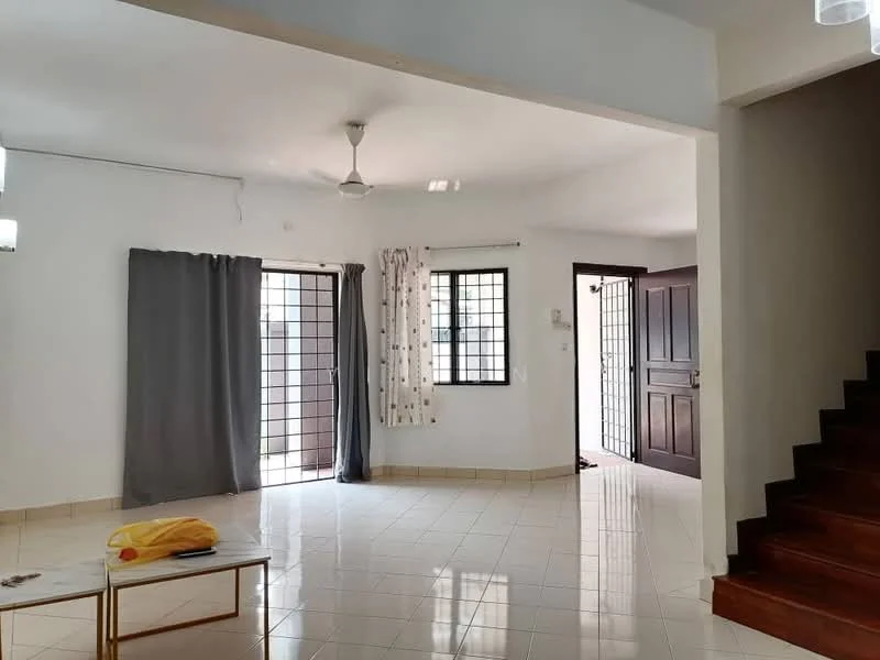 Living features: white painted walls, glossy ceramic tile flooring, 5-blade ceiling fan, floor-to-ceiling windows, sliding glass door, curtains in grey, curtains with floral pattern, coffee table, staircase with wooden steps; style: modern.