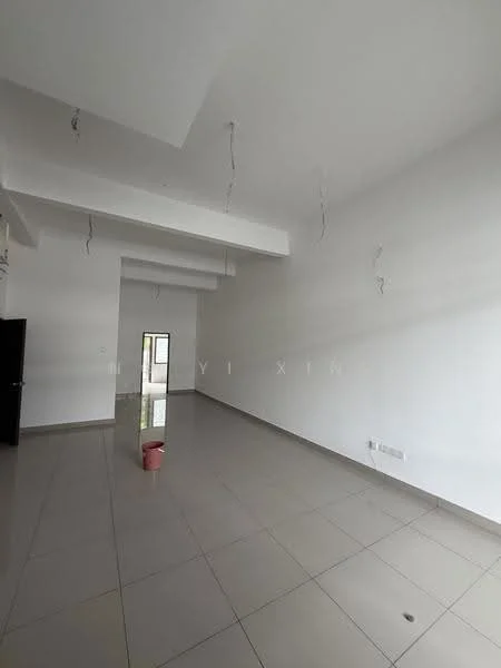 Taman Puchong Prima, Puchong — view 2 of 5 in Taman Puchong Prima @ Lorong Aman 2 — for Rent