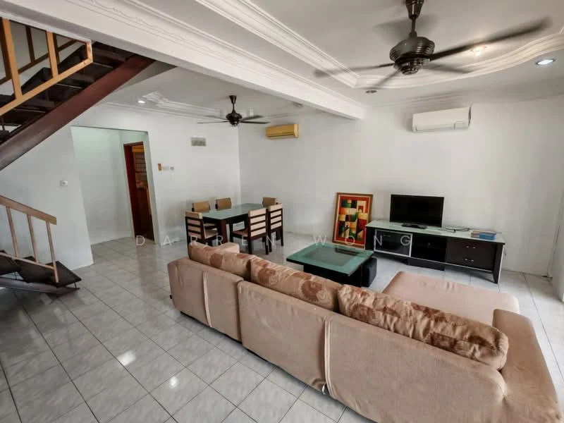 Living features: 3-seater fabric sofa in beige, glass coffee table, TV console, wall-mounted TV, ceiling fan, recessed downlights, white painted walls, ceramic tile flooring, air conditioning unit, decorative artwork, dining table with chairs, staircase with wooden railing; style: modern.