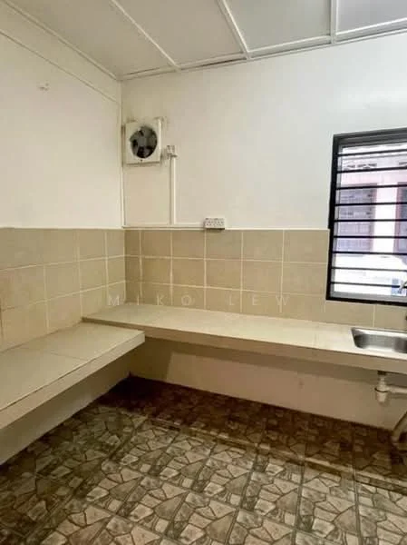 Taman Putra indah, Serdang Raya, Seri Kembangan — view 2 of 5 — for Rent
