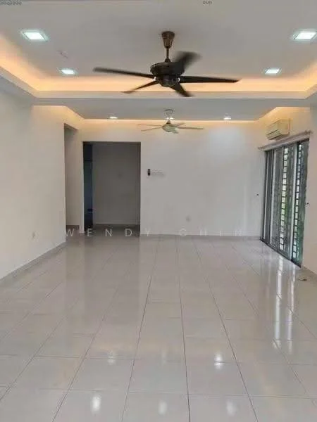 Living features: white painted walls, glossy ceramic tile flooring, tray ceiling with recessed lighting, 5-blade ceiling fan, sliding glass door, floor-to-ceiling windows, air conditioning unit, neutral color scheme; style: modern.