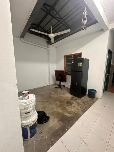 Taman Saujana Puchong, Seri Kembangan — view 2 of 5 in Taman Saujana Puchong — for Rent
