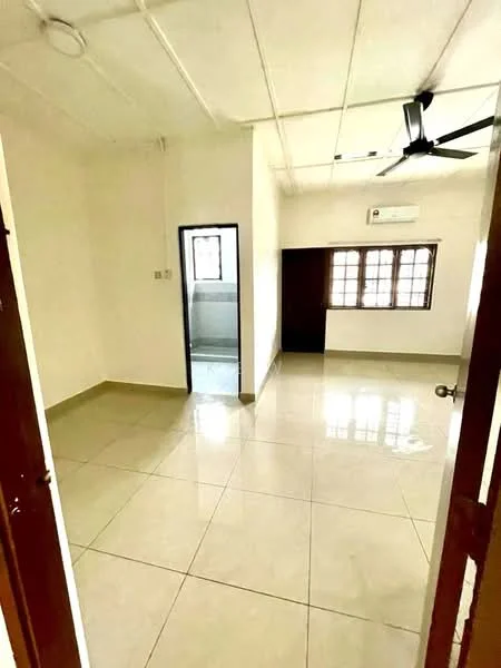 Room features: white painted walls, glossy ceramic tile flooring, ceiling with recessed lighting, 5-blade ceiling fan, window with grid pattern, door leading to another room, air conditioning unit on wall, natural light from window; style: modern.