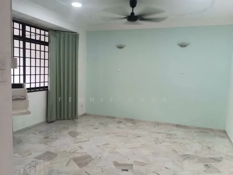 Living features: marble flooring, light green painted walls, white ceiling, 5-blade ceiling fan, two wall-mounted sconces, large window with grid pattern, curtains in light green, air conditioning unit; style: modern.