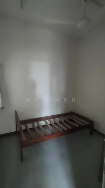 Bedroom features: wooden bed frame without mattress, grey concrete flooring, white painted walls, ceiling fan, single window with curtain, minimal decor; style: minimalist.