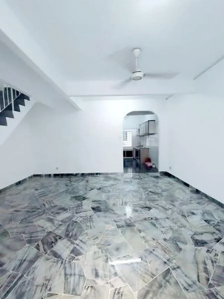 Room features: white painted walls, marble flooring, ceiling fan, arched doorway leading to kitchen, staircase visible in background; style: modern.