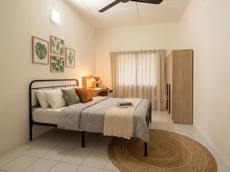 Bedroom features: queen-size bed, upholstered headboard, grey bedding, white pillows, wooden bedside table, table lamp, floor-to-ceiling window with sheer curtains, light-coloured wardrobe, round area rug, white tiled flooring, ceiling fan with light; style: modern.