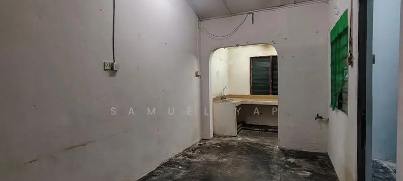 Taman Sungai Besi Indah, Seri Kembangan — view 2 of 5 in Taman Sungai Besi Indah — for Rent