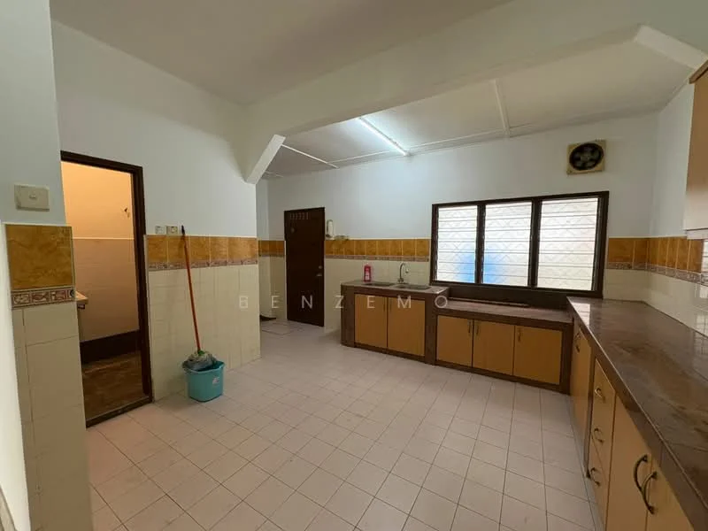 Taman Universiti Indah, Seri Kembangan — view 2 of 5 in Taman Universiti Indah — for Rent