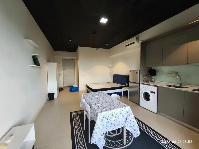 Living features: black ceiling, white painted walls, tile flooring, 2-seater bed frame without mattress, washing machine, built-in kitchen cabinets, stainless-steel sink, chrome pull-down faucet, 4-burner gas hob, microwave, dining table with 4 chairs, recessed downlights, air conditioning unit; style: modern.