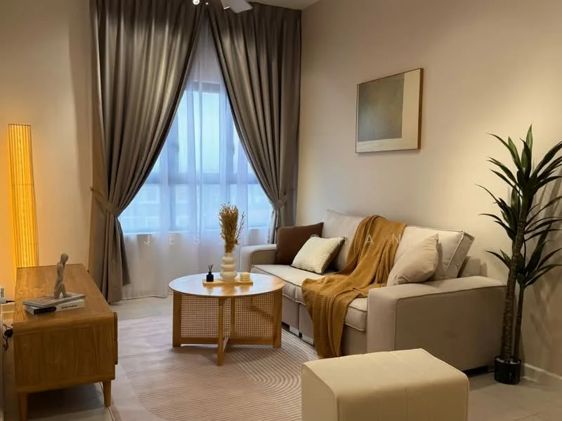 Living features: 3-seater fabric sofa in beige, decorative throw blanket in mustard, round coffee table with wooden base, wooden sideboard, floor lamp with warm light, large window with sheer curtains, potted plant, area rug with circular pattern, framed artwork on wall, accent pillows in neutral tones; style: modern.