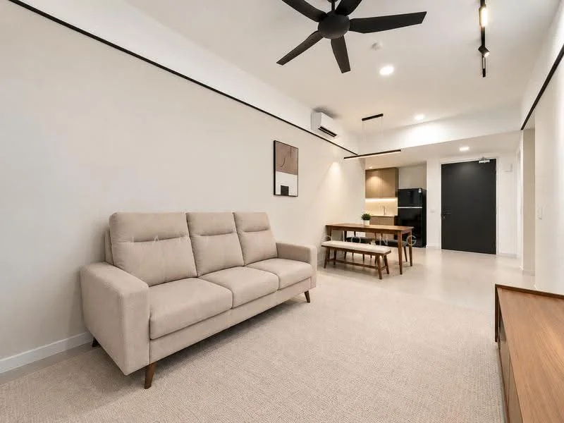 Living features: beige fabric sofa, 3-seater sofa, ceiling fan, recessed LED downlights, light-colored walls, textured carpet flooring, dining table with 4 chairs, kitchen area visible in background, wall-mounted TV, wooden console table; style: modern.