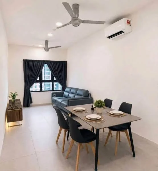 Living features: grey leather sofa, 4-seater dining table, black dining chairs, wall-mounted air conditioning unit, 2 ceiling fans, large windows with black curtains, light-colored tiled flooring, decorative plant on dining table, wooden side table with lamp; style: modern.