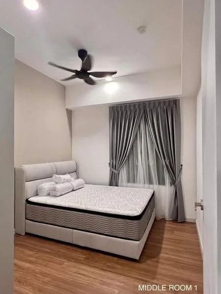 Bedroom features: queen-size bed, upholstered headboard, 3 decorative pillows, floor-to-ceiling window, grey curtains, wooden flooring, 5-blade ceiling fan with light, light-colored painted walls; style: modern.