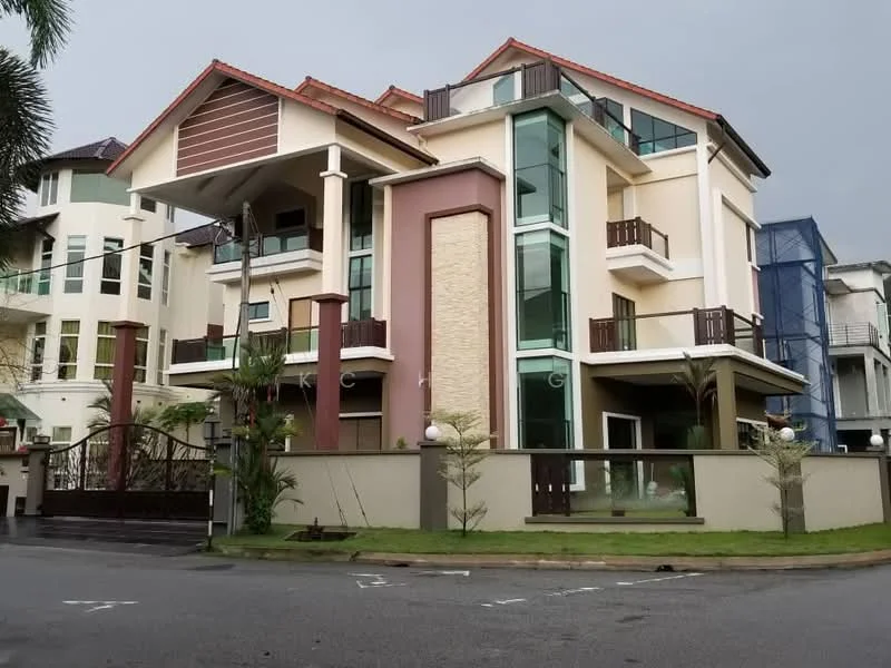Exterior type: detached bungalow; features: cream painted facade, brown accent walls, glass curtain wall, pitched tile roof, recessed balconies, landscaped garden with palm trees, manicured lawn, double-volume main entrance, feature stone cladding, gated entry, surrounded by mature greenery; style: modern.