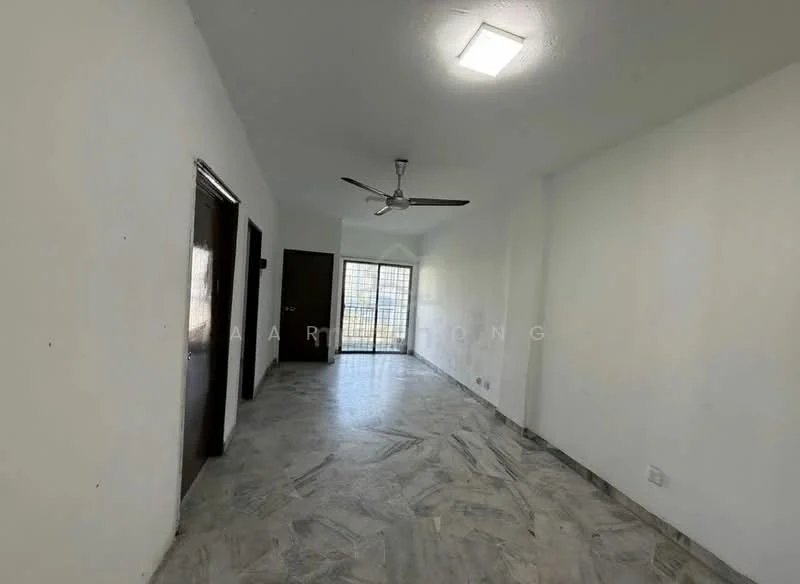 Teratai Mewah Apartment Block 4 & 6, Taman Teratai Mewah, Setapak — view 1 of 5 in Teratai Mewah Apartment Block 4 & 6 — for Rent
