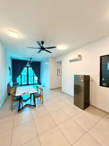 Living features: light grey walls, white ceiling, recessed downlights, 5-blade ceiling fan, floor-to-ceiling windows, sliding glass door, grey sofa, wooden dining table with star-shaped base, 2 wooden chairs, stainless-steel fridge, tile flooring; style: modern; view: city.