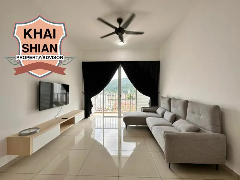 Living features: 3-seater fabric sofa in grey, wall-mounted TV, TV console in light wood, floor-to-ceiling windows, blackout curtains, ceiling fan with light, glossy tile flooring, decorative wall art; style: modern; view: city.