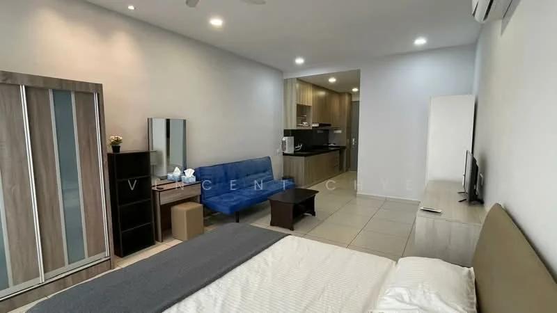 Room features: queen-size bed, upholstered headboard, bedside table, blue fabric sofa, coffee table, wall-mounted TV, built-in wardrobe with sliding doors, mirror, kitchenette with countertop, stainless-steel sink, cabinets, recessed downlights, tile flooring, air conditioning unit; style: modern.
