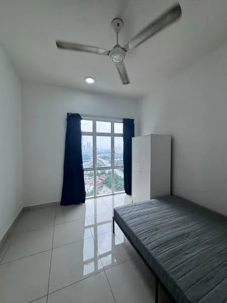 Bedroom features: white painted walls, grey tiled flooring, 5-blade ceiling fan with light, floor-to-ceiling windows, blue curtains, single bed frame, white wardrobe, city view; style: modern; view: city.