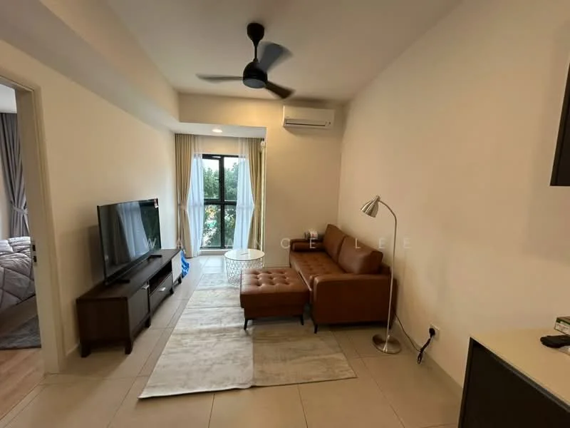 Living features: 3-seater brown leather sofa, coffee table, TV console, wall-mounted TV, area rug, floor-to-ceiling window, curtains, ceiling fan, air conditioning unit, light floor tiles, decorative lamp; style: modern; view: garden.