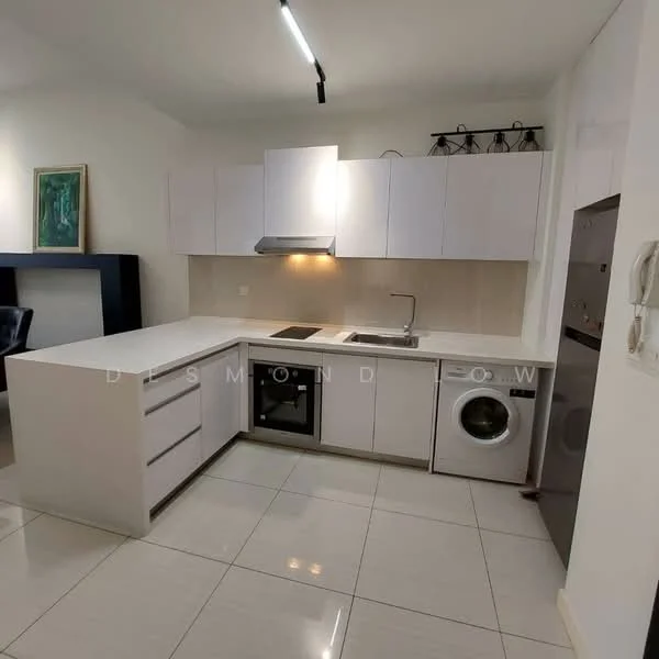Kitchen features: white cabinetry, stainless-steel sink, chrome pull-down faucet, built-in oven, 4-burner gas hob, white quartz countertop, tile backsplash, washing machine, recessed LED downlights, ceramic tile flooring; style: modern.