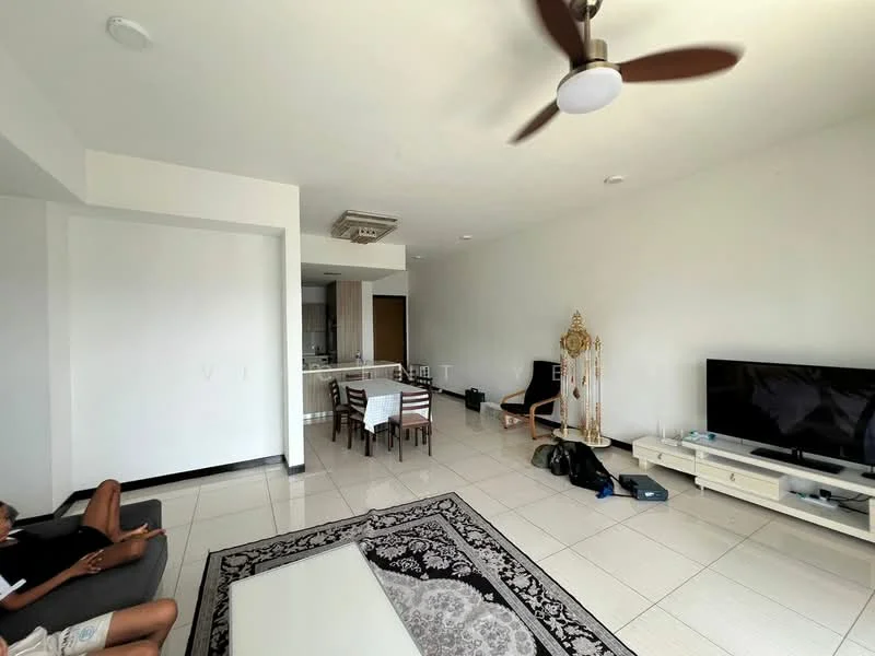 Living features: white painted walls, tile flooring, 5-blade ceiling fan with light, wall-mounted TV, TV console, coffee table, area rug with geometric pattern, sofa, dining table with chairs, open-plan layout to kitchen, recessed downlights; style: modern.