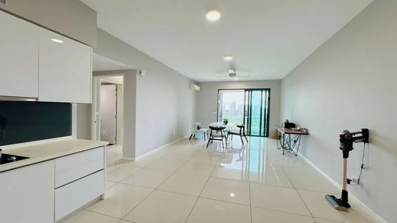 Living features: white painted walls, glossy white tile flooring, recessed downlights, ceiling fan, floor-to-ceiling sliding glass door, dining table with chairs, small side table, vacuum cleaner, air conditioning unit; style: modern; view: city. Kitchen features: white cabinetry, black countertop, built-in stove, kitchen sink, open layout; style: modern.