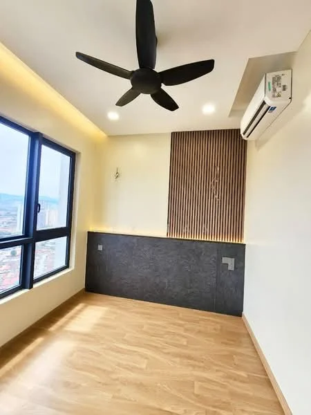 Room features: wooden flooring, black ceiling fan, recessed LED downlights, feature wall with wood paneling, grey accent wall, floor-to-ceiling windows, city view, air conditioning unit; style: modern; view: city.