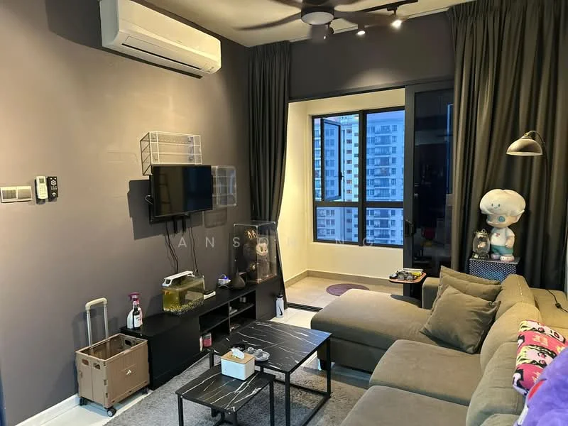 Living features: grey painted walls, carpet flooring, 5-blade ceiling fan with light, floor-to-ceiling window, black TV console, wall-mounted TV, sofa in beige, coffee table with black surface, decorative items on shelves, curtains in dark grey, aquarium, decorative lamp; style: modern; view: city.