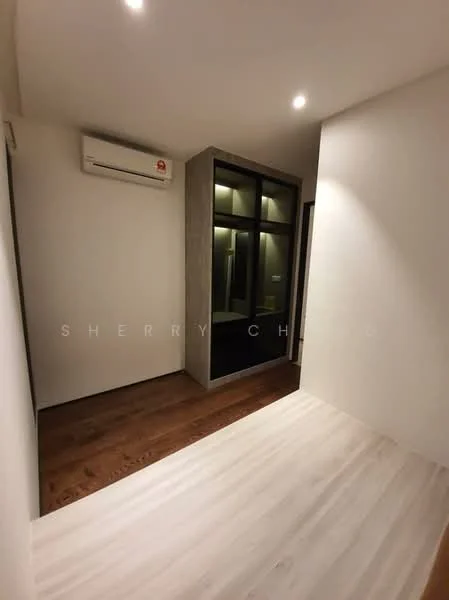 Room features: wood flooring, white painted walls, recessed downlights, wall-mounted split AC, large window with black frame, concrete feature wall, light-colored flooring, neutral color palette; style: modern.