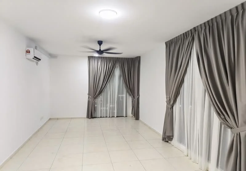 Living features: white painted walls, cream tiled flooring, 5-blade ceiling fan with light, floor-to-ceiling windows, sheer curtains, grey curtains, wall-mounted split AC, sliding glass door; style: modern.
