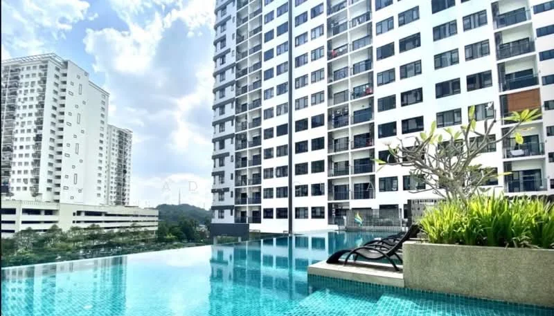 Exterior type: high-rise condominium; features: infinity pool, pool deck with loungers, glass curtain wall facade, white painted facade, surrounded by greenery, multi-storey car park; style: modern.
