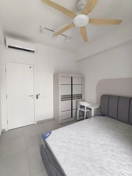 Bedroom features: queen-size bed, upholstered headboard, built-in wardrobe with sliding doors, study desk, chair, 5-blade ceiling fan with light, wall-mounted split AC, white painted walls, grey tile flooring, recessed downlights; style: modern.